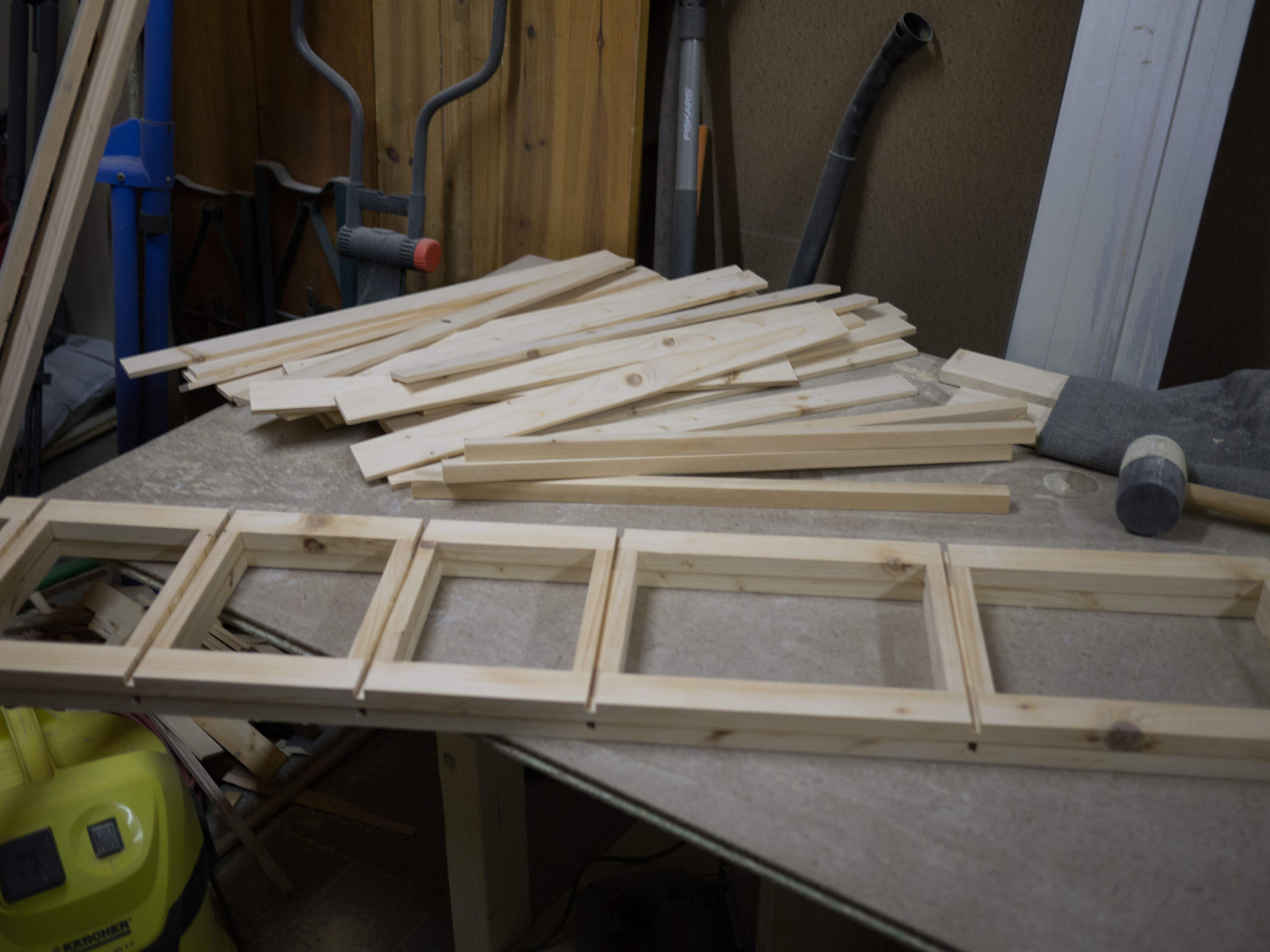 20160306 Schuhregal 001